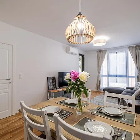 Lägenhet Seaside Luxury Complex And