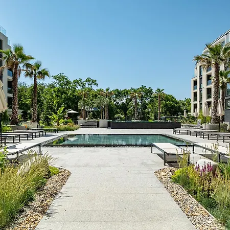 Seaside Luxury Complex And Lägenhet Saints Constantine and Helena